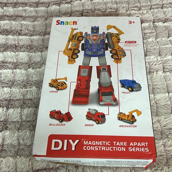 Samane DIY Magnetic Take Apart Construction Series - Picture 1 of 3